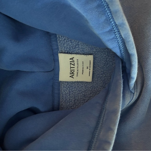 Aritzia Sun Faded Jazz Blue Perfect Hoodie - Picture 2 of 2